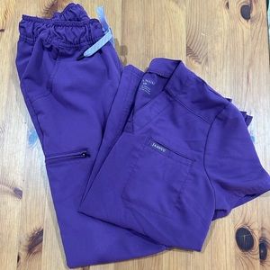 Jaanuu Scrubs Set - Purple / Eggplant color